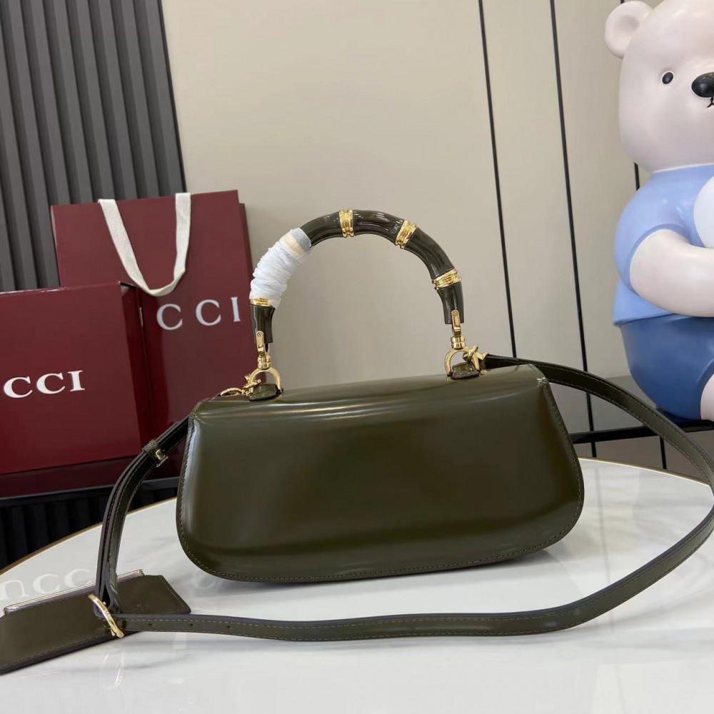 Gucci Bamboo Diva Series Medium Handbags