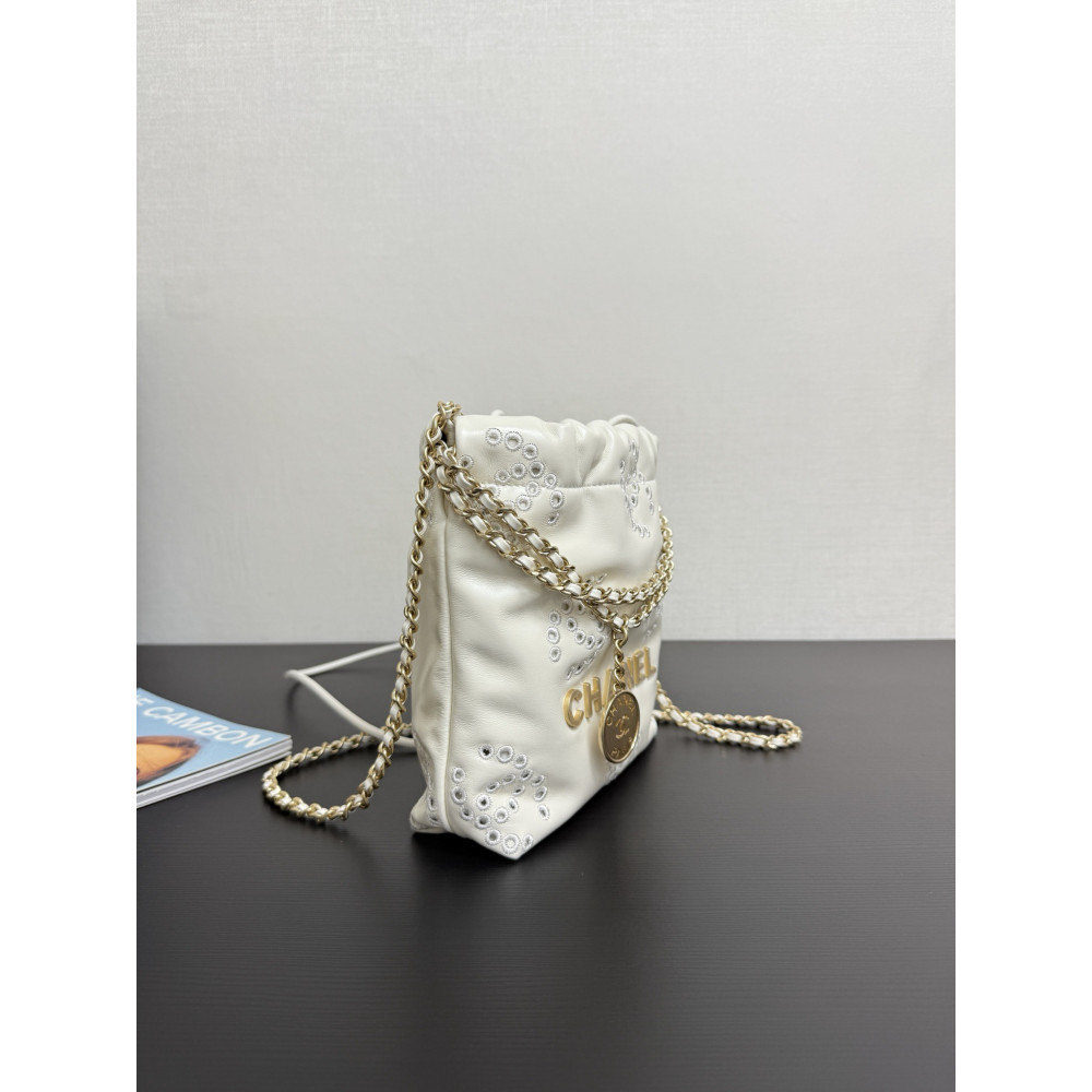 2025 Spring And Summer Preview Series Chanel 22 Mini Handbag