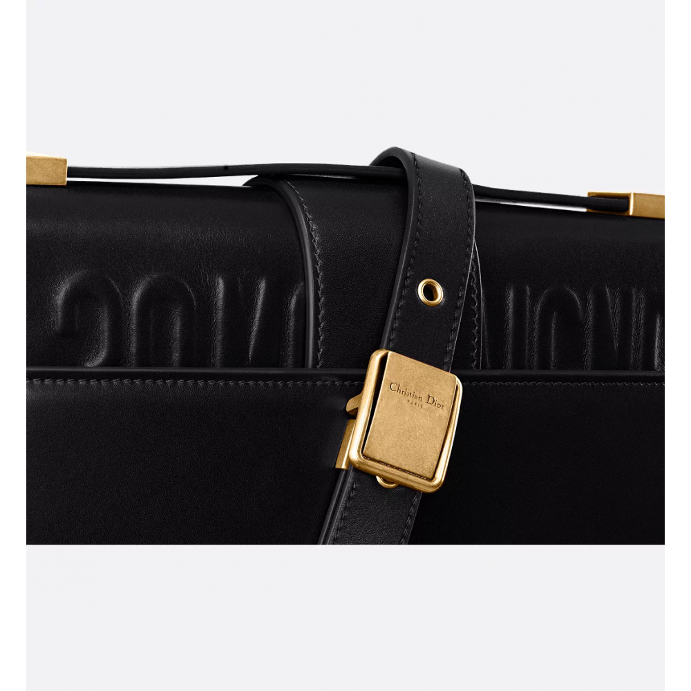 30 Montaigne Bag