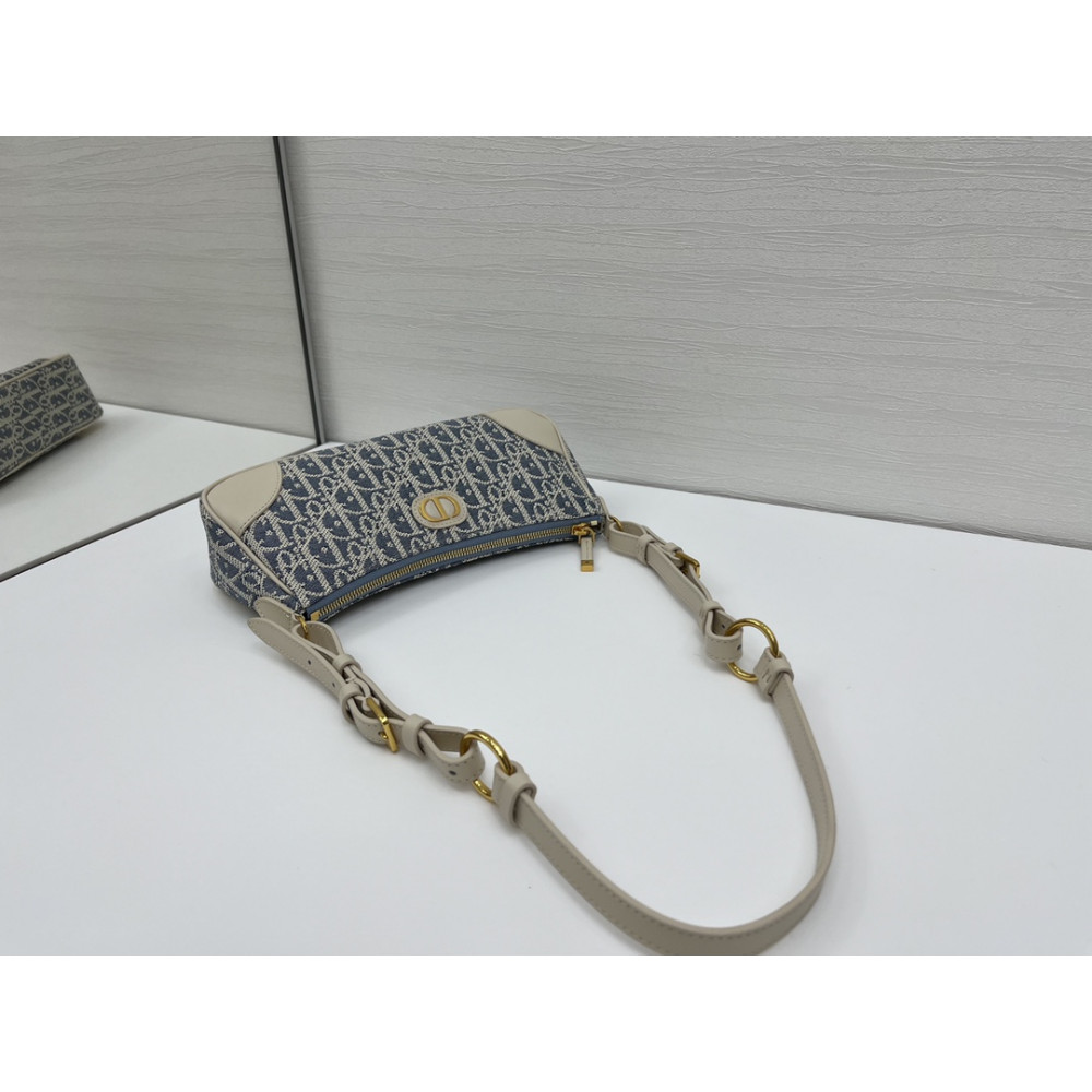 30 Montaigne Wanderlust Mini Handbag