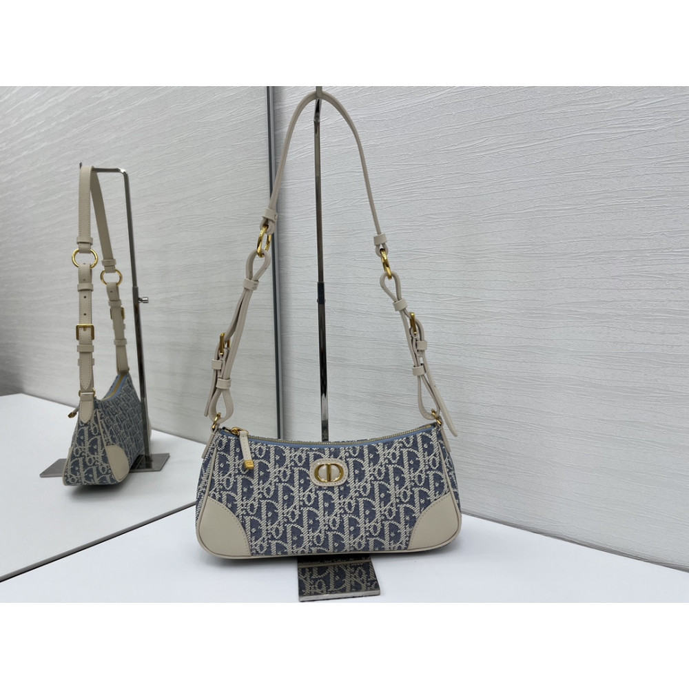 30 Montaigne Wanderlust Mini Handbag
