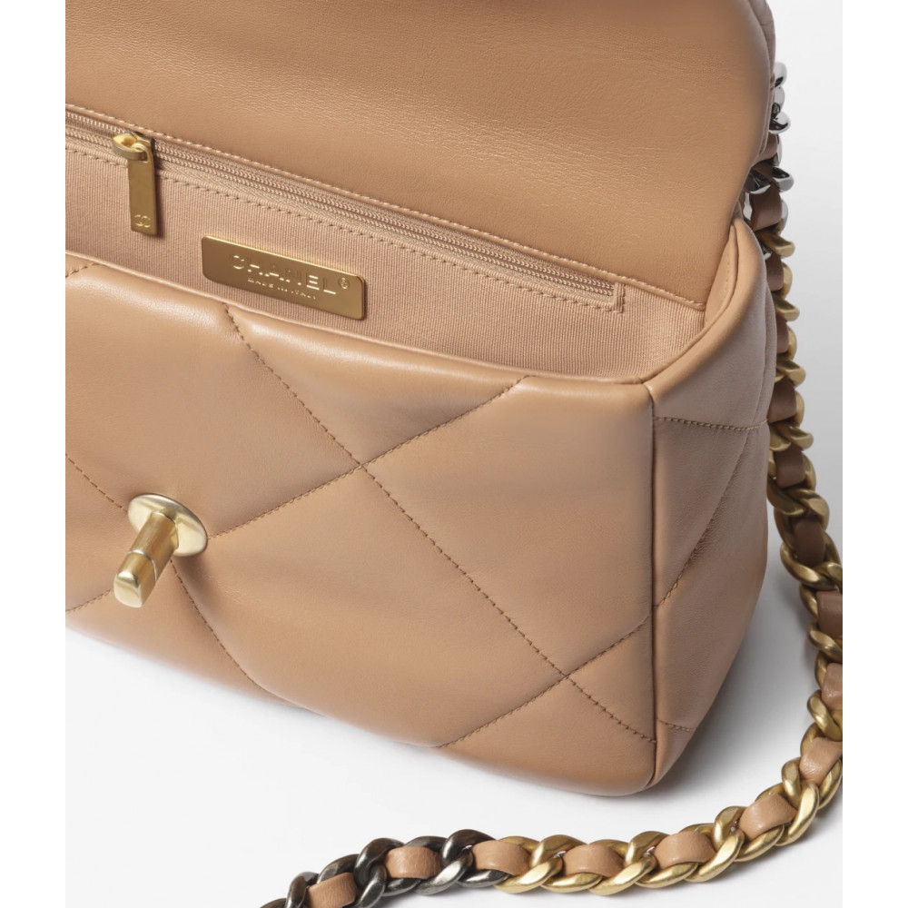 Chanel19 Handbag Caramel