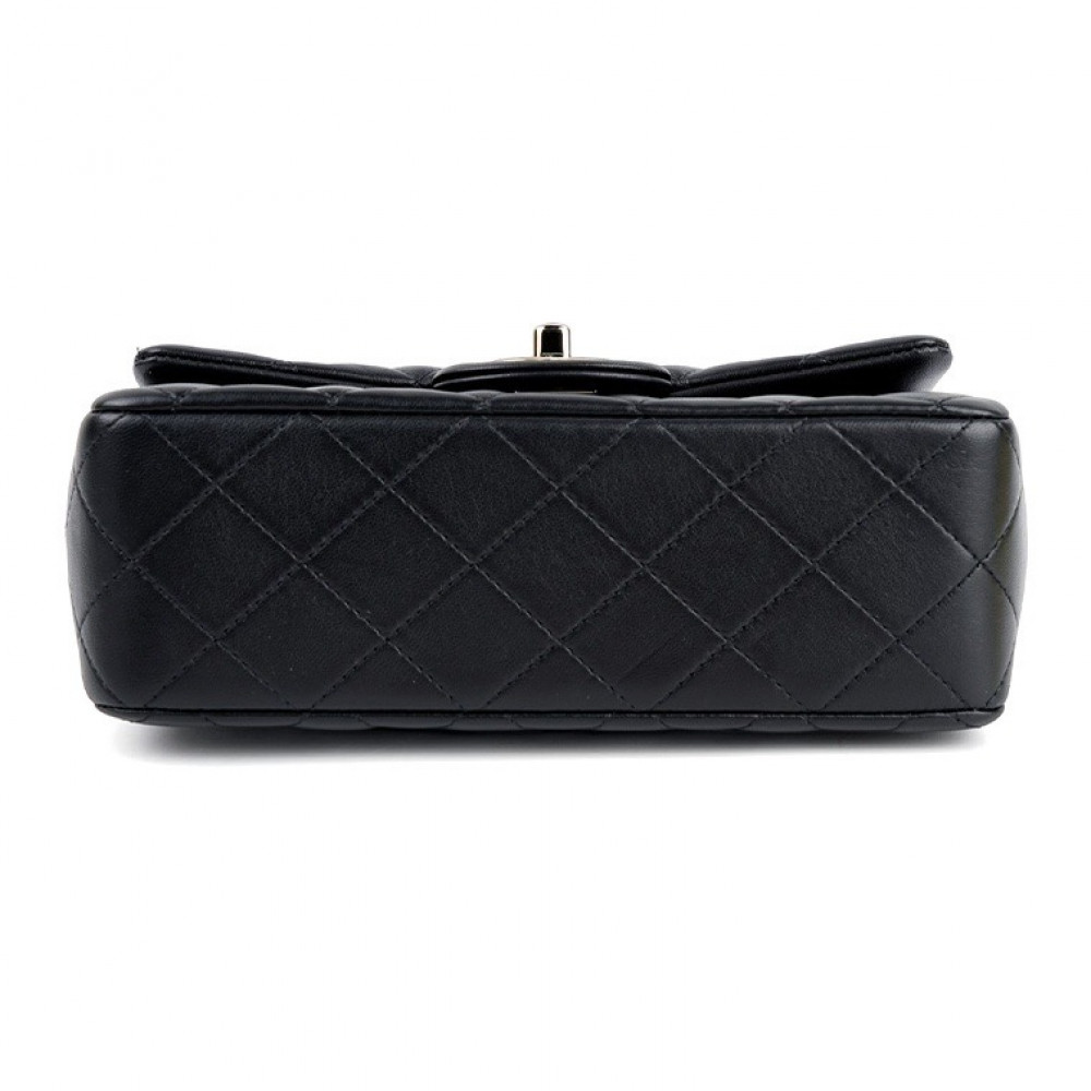 Chanel 22P Mini Handle Bag Flap Bag