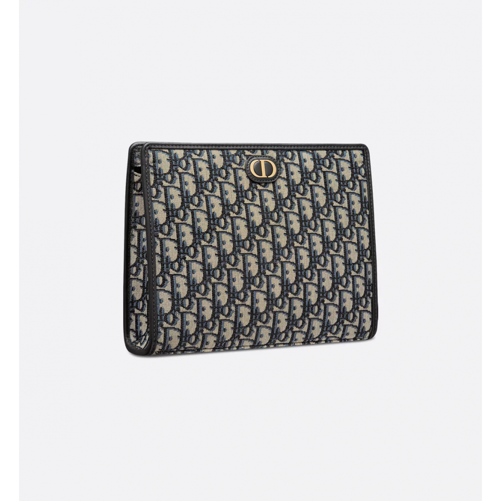 30 Montaigne Dea Pouch