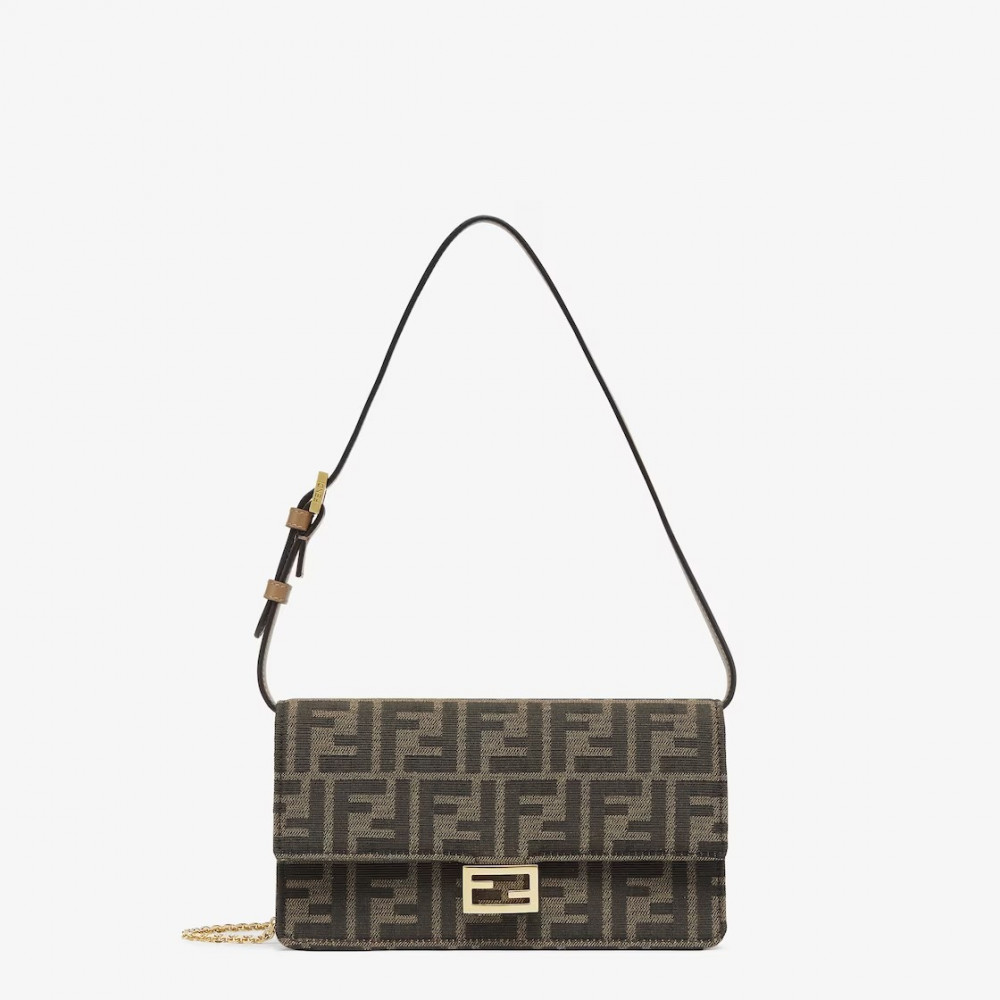 Chain With Wallet Baguette Handbag