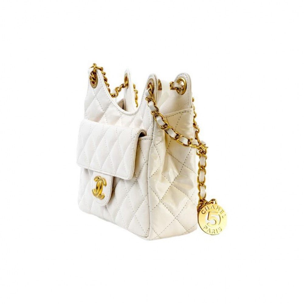 Chanel Shiny Crumpled Calfskin Hobo Handbag