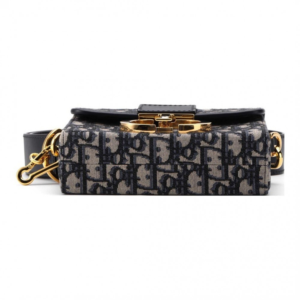 30 Montaigne Micro Bag