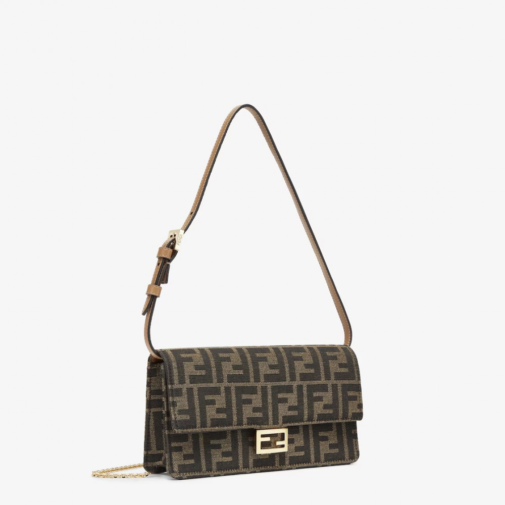 Chain With Wallet Baguette Handbag