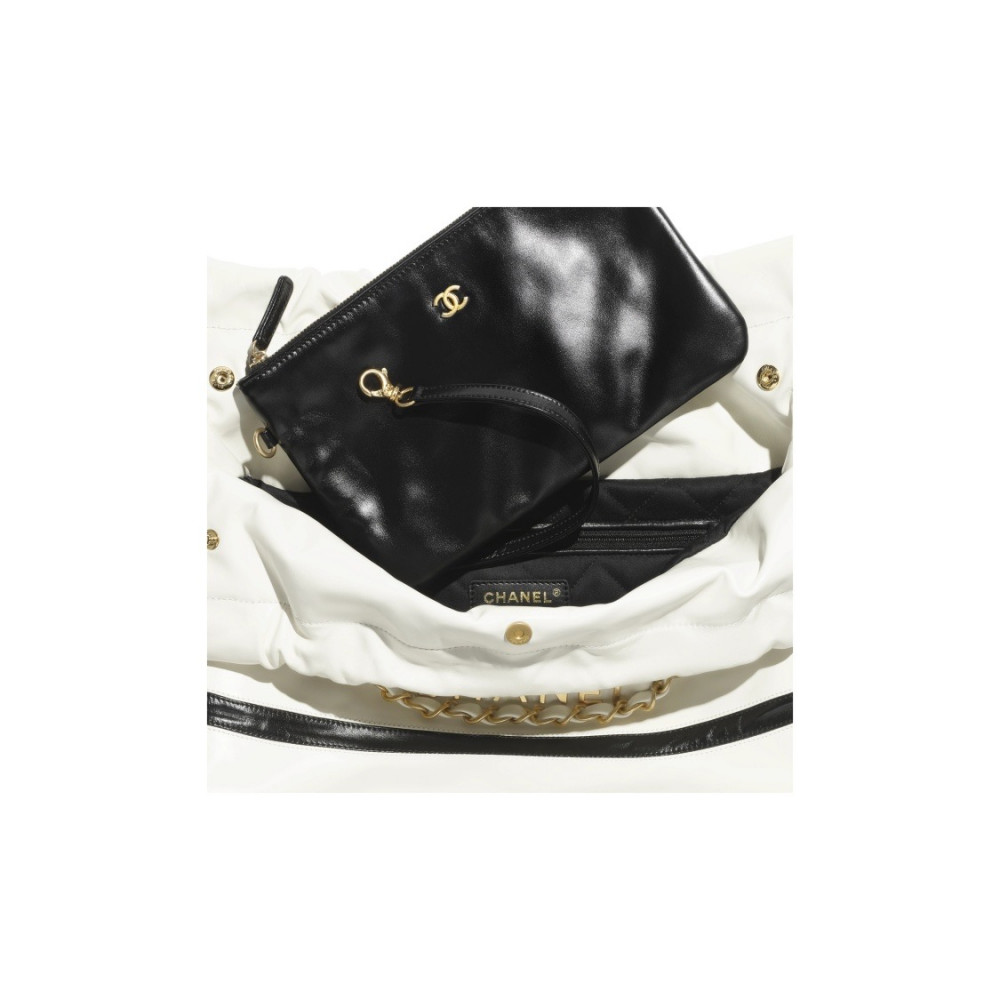 Cahnel 22A Handbag  Stripe