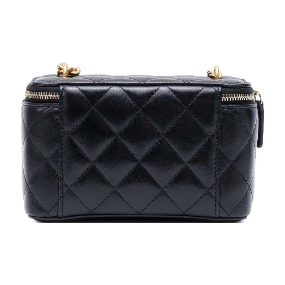 Chaenl 22K Flap Bag With Adjust Chain