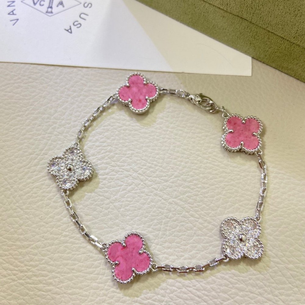 Clover Pink Half Diamond Series Clover Pink Half Diamond Series