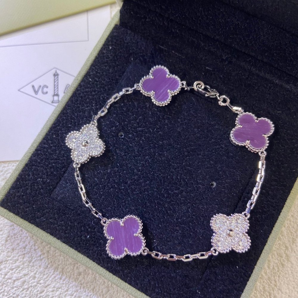 Clover Lavender Half Diamond Series Clover Lavender Half Diamond Series