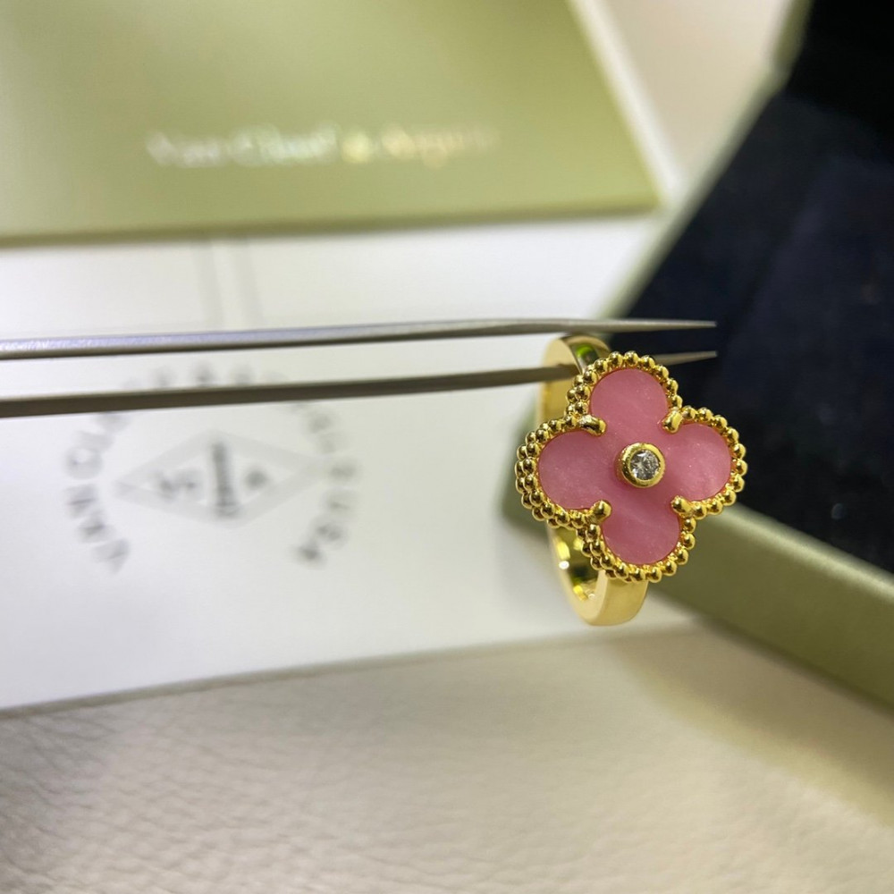 Cherry Blossom Clover Ring Series Cherry Blossom Clover Ring Series