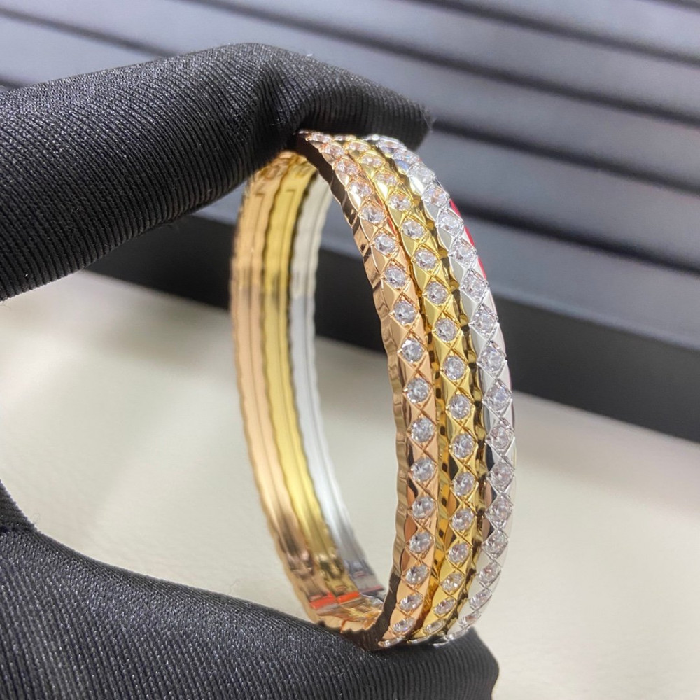 Chanel Rhomboid Bangle Full Diamonds Top Quality