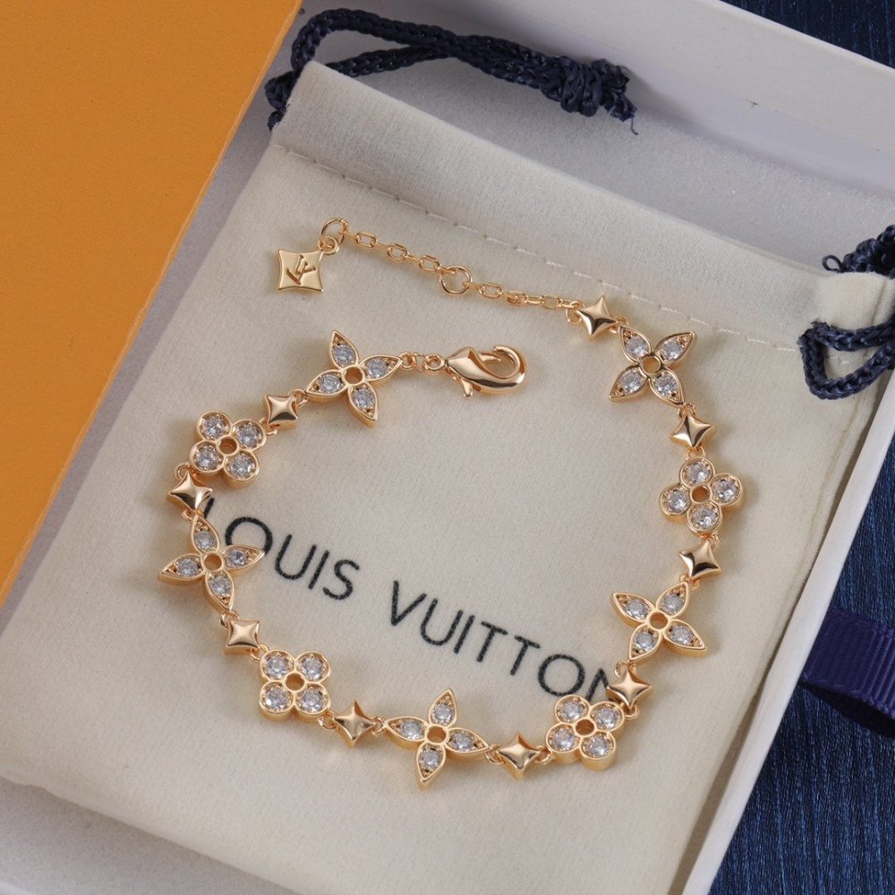 Monogram , Full Diamond, Gold , Rose Gold, Silver Monogram , Full Diamond, Gold , Rose Gold, Silver