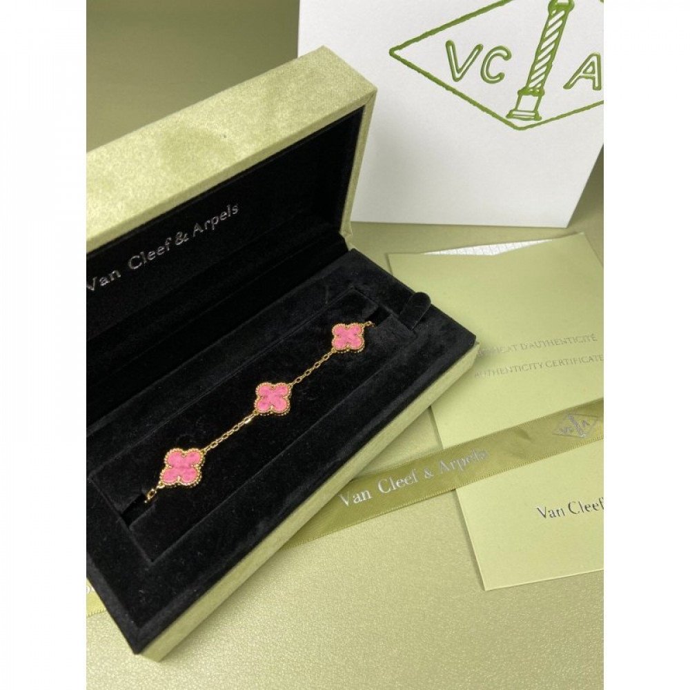 Clover With 5 Flowers-Barbie Pink Clover With 5 Flowers-Barbie Pink