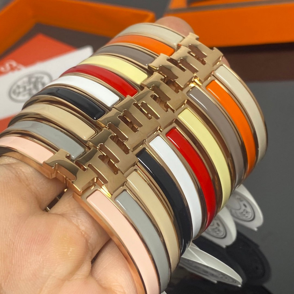 Hermes Bangle ,H , Thiner Hermes Bangle ,H , Thiner