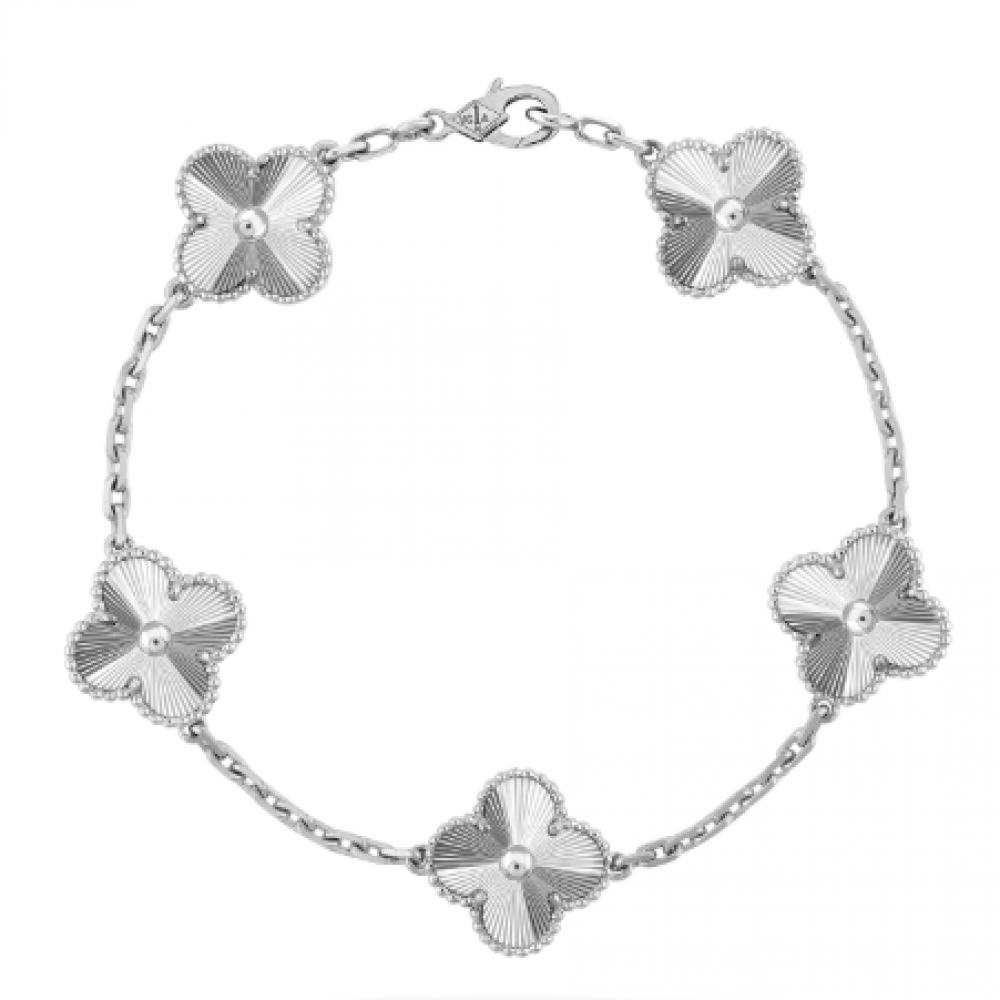 Clover With 5 Flowers All Laser Clover With 5 Flowers All Laser
