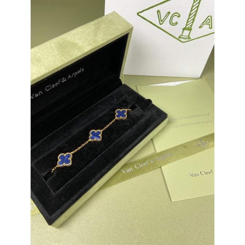Clover With 5 Flowers-Peter Blue Clover With 5 Flowers-Peter Blue