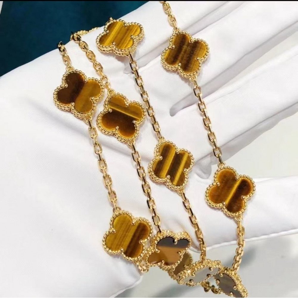Clover Vintage Alhambra Twenty Flower Necklace Clover Vintage Alhambra Twenty Flower Necklace