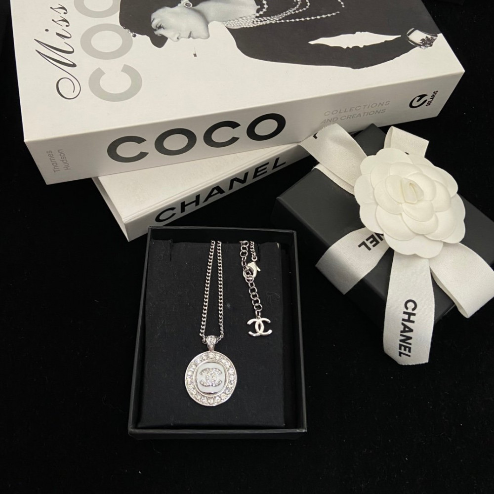 Chanel Necklace, Big Round With Diamonds, Top Quality