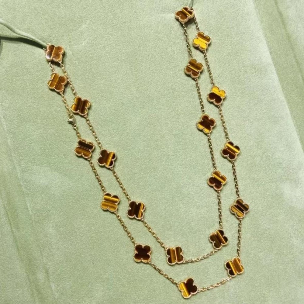 Clover Vintage Alhambra Twenty Flower Necklace