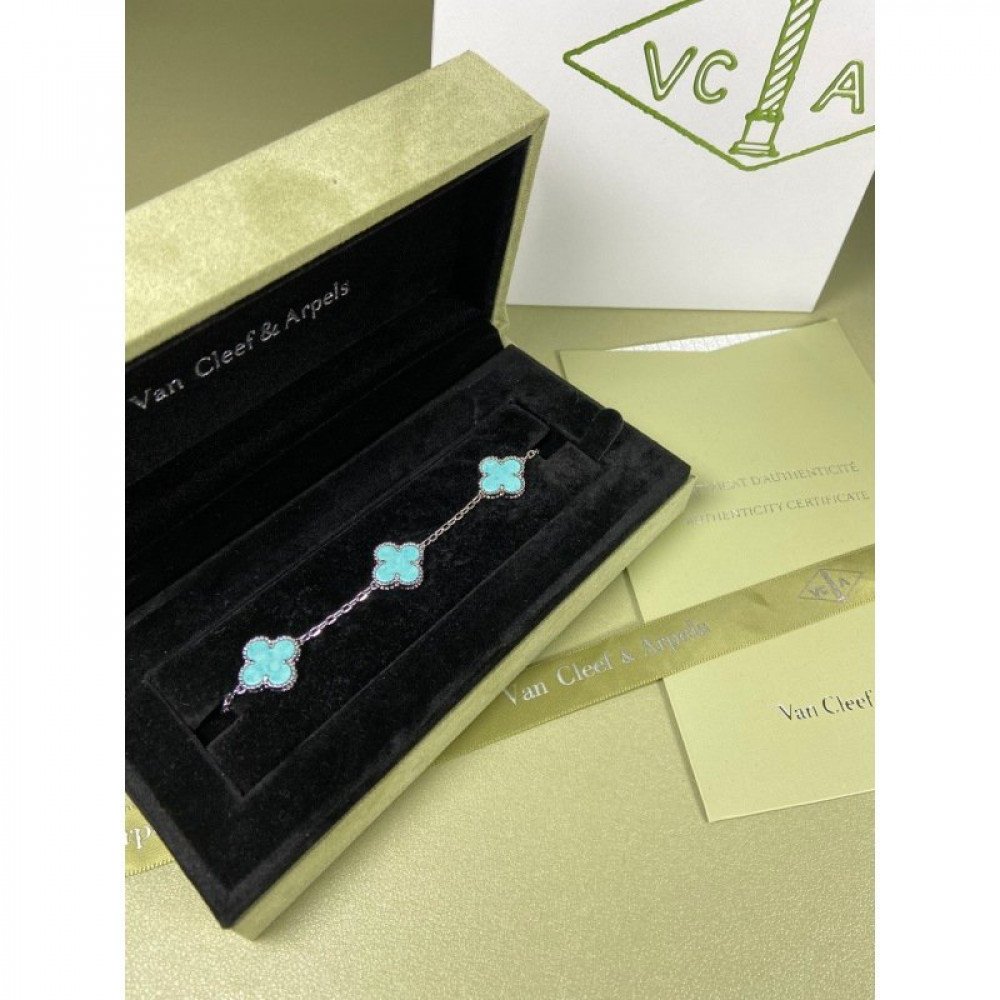 Clover With 5 Flowers-Aqua Green Clover With 5 Flowers-Aqua Green