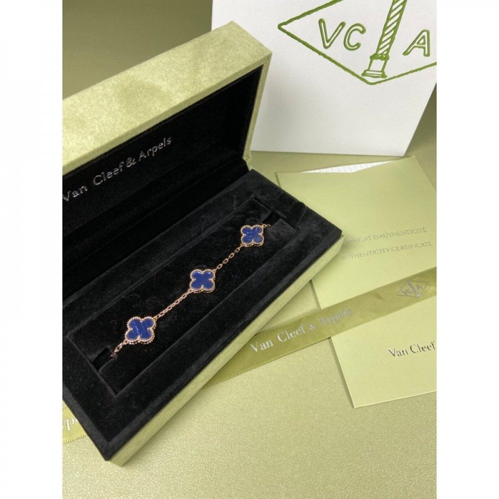 Clover With 5 Flowers-Peter Blue Clover With 5 Flowers-Peter Blue