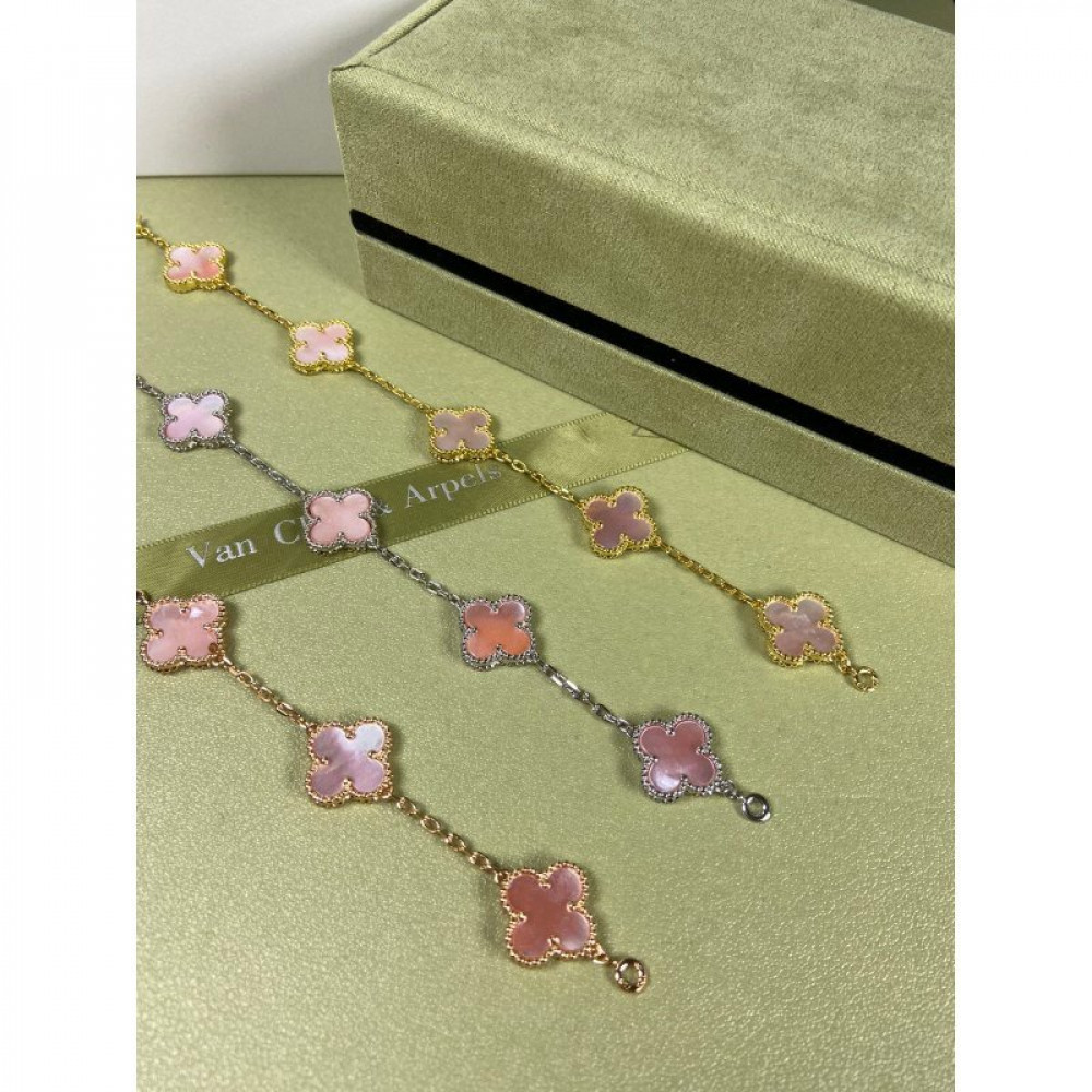 Clover With 5 Flowers-Pale Pink