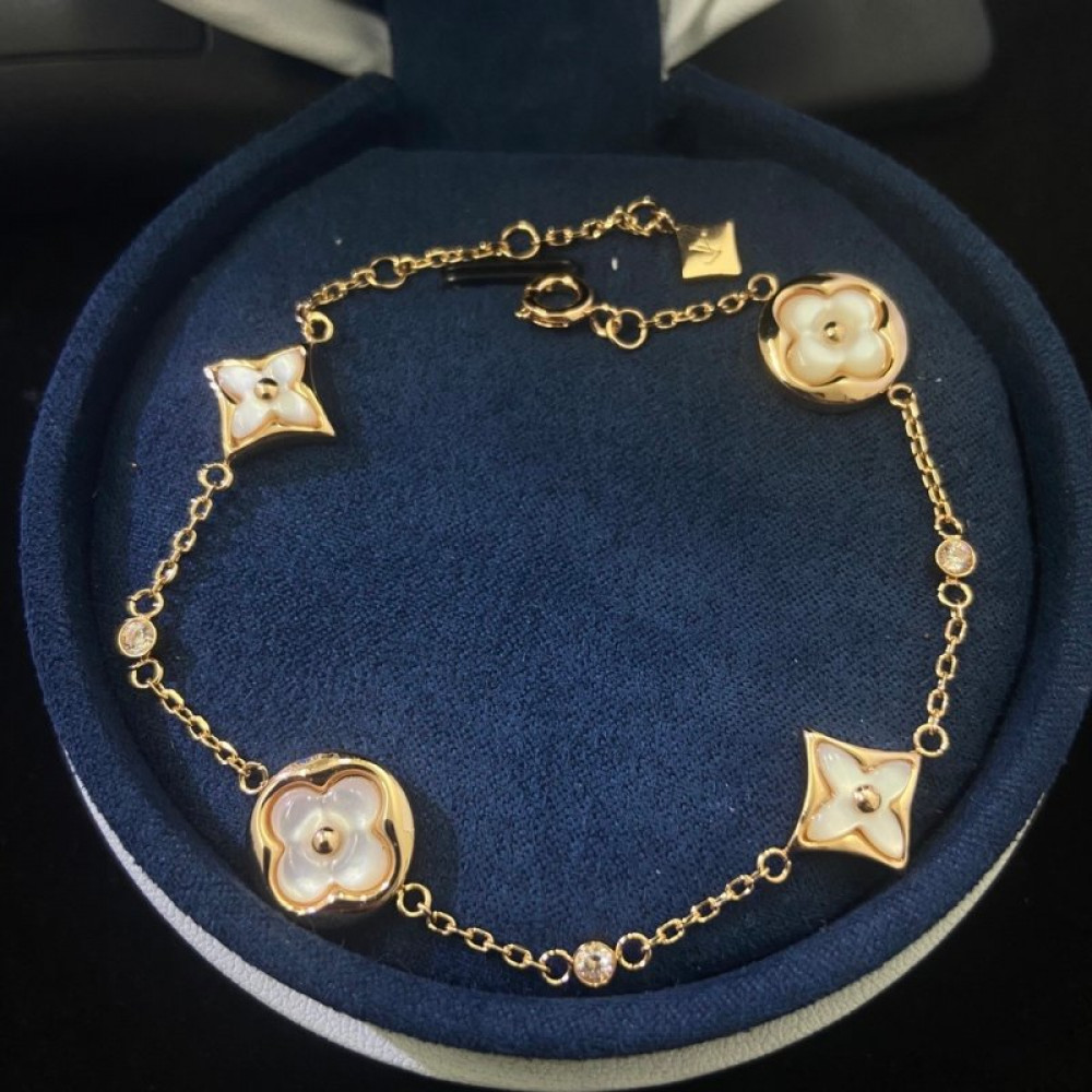 Lv Four Flower Bracelet Mother Of Pearl Lv Four Flower Bracelet Mother Of Pearl