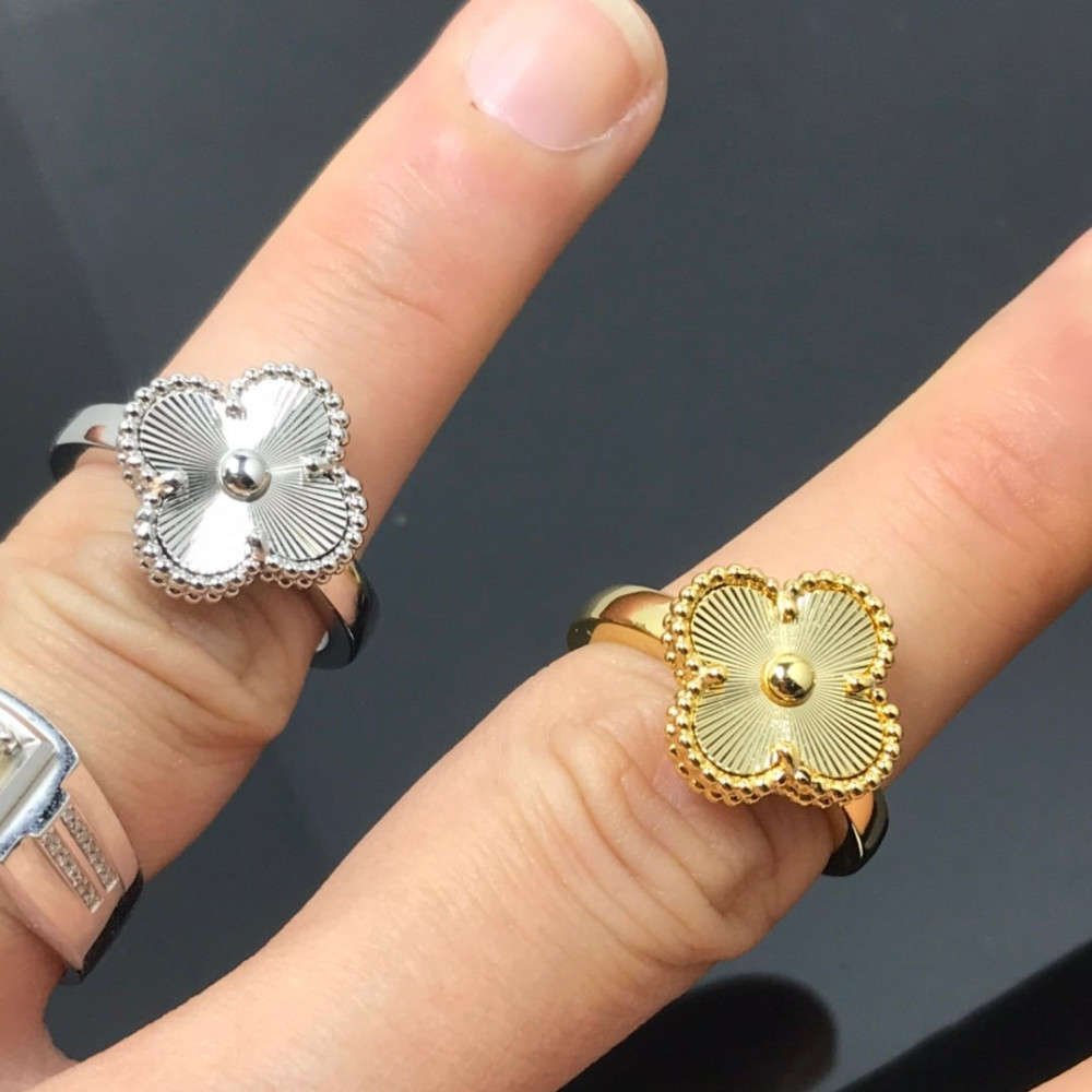 Clover Vintage Alhambra Rings Clover Vintage Alhambra Rings