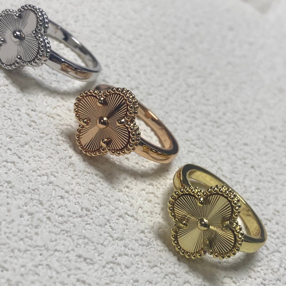 Clover Vintage Alhambra Rings