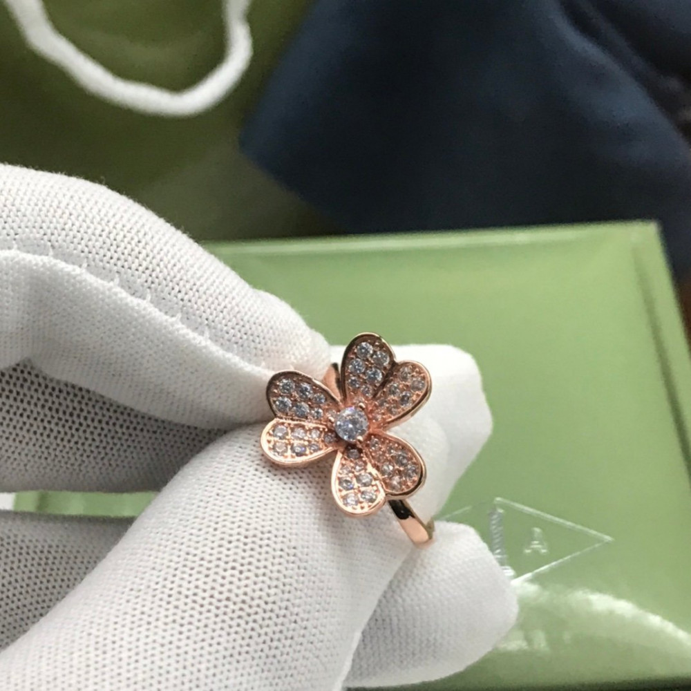 Clover Frivole Rings Clover Frivole Rings