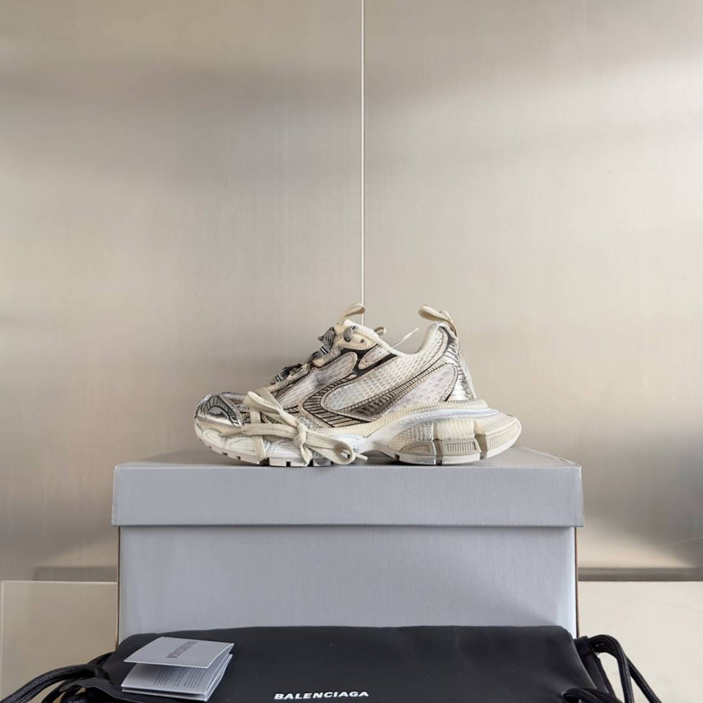 Balenciaga 3XL
