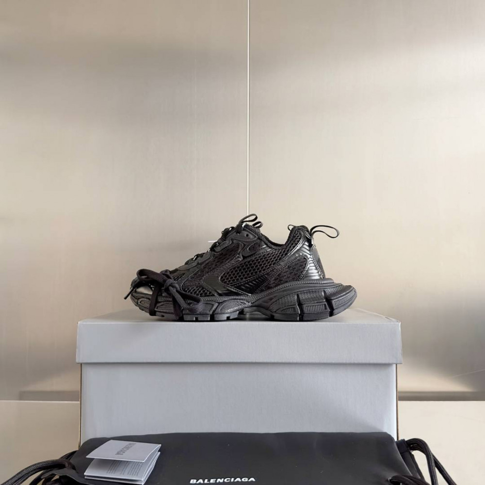 Balenciaga 3XL