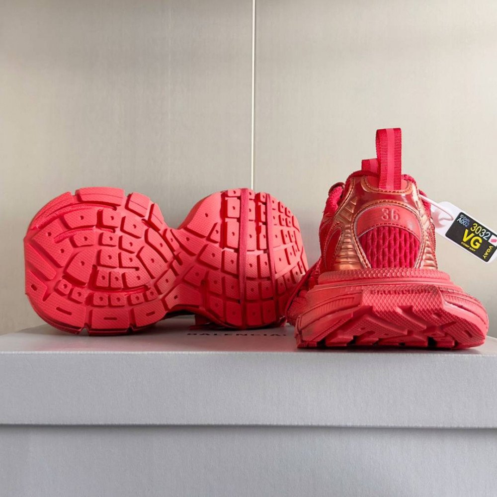 Balenciaga 3XL Balenciaga 3XL