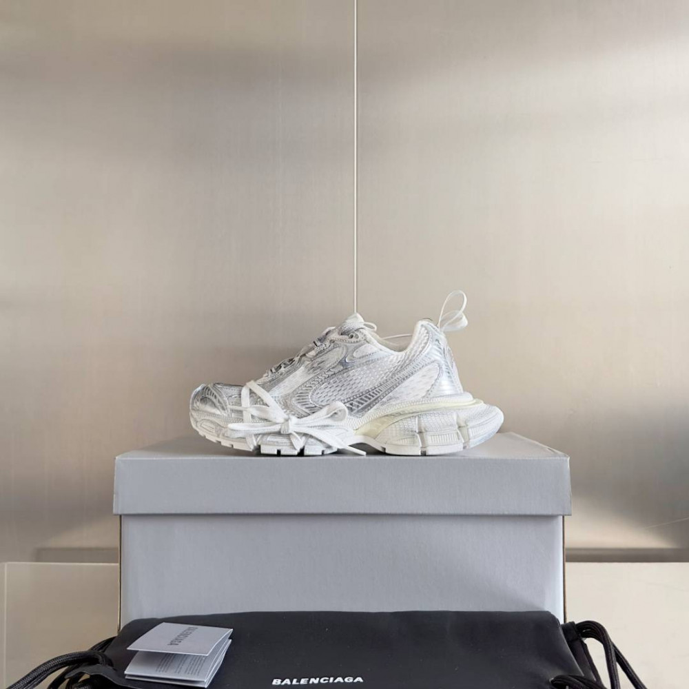 Balenciaga 3XL