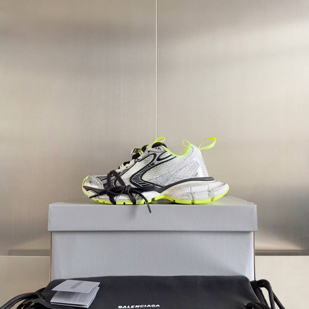 Balenciaga 3XL