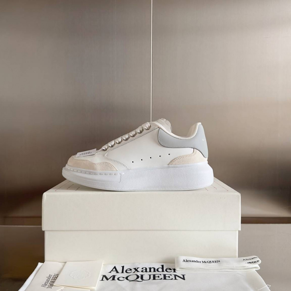 Alexander McQueen Oversized Sneaker