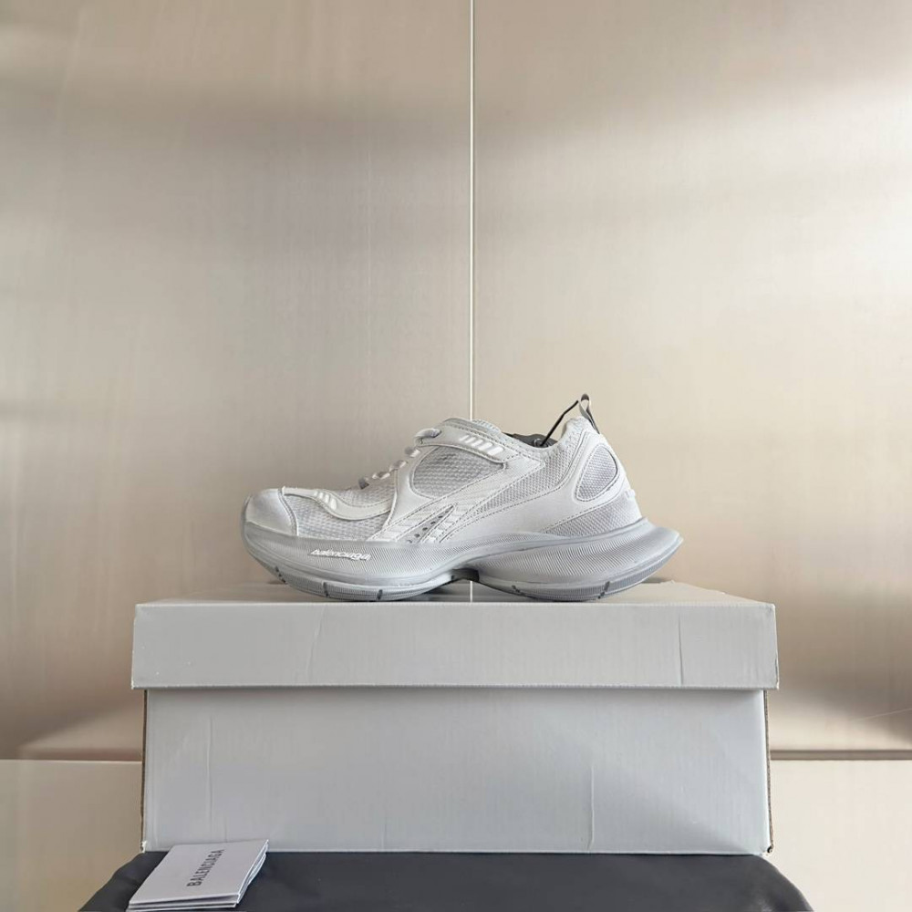 Balenciaga Circuit