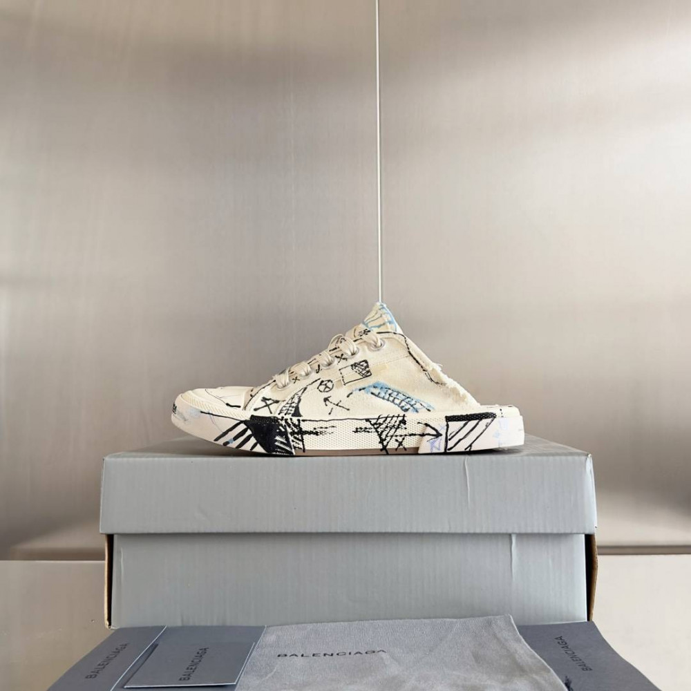 Balenciaga Paris
