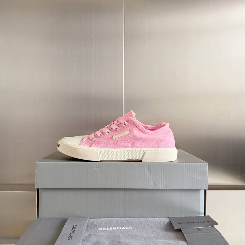 Balenciaga Paris