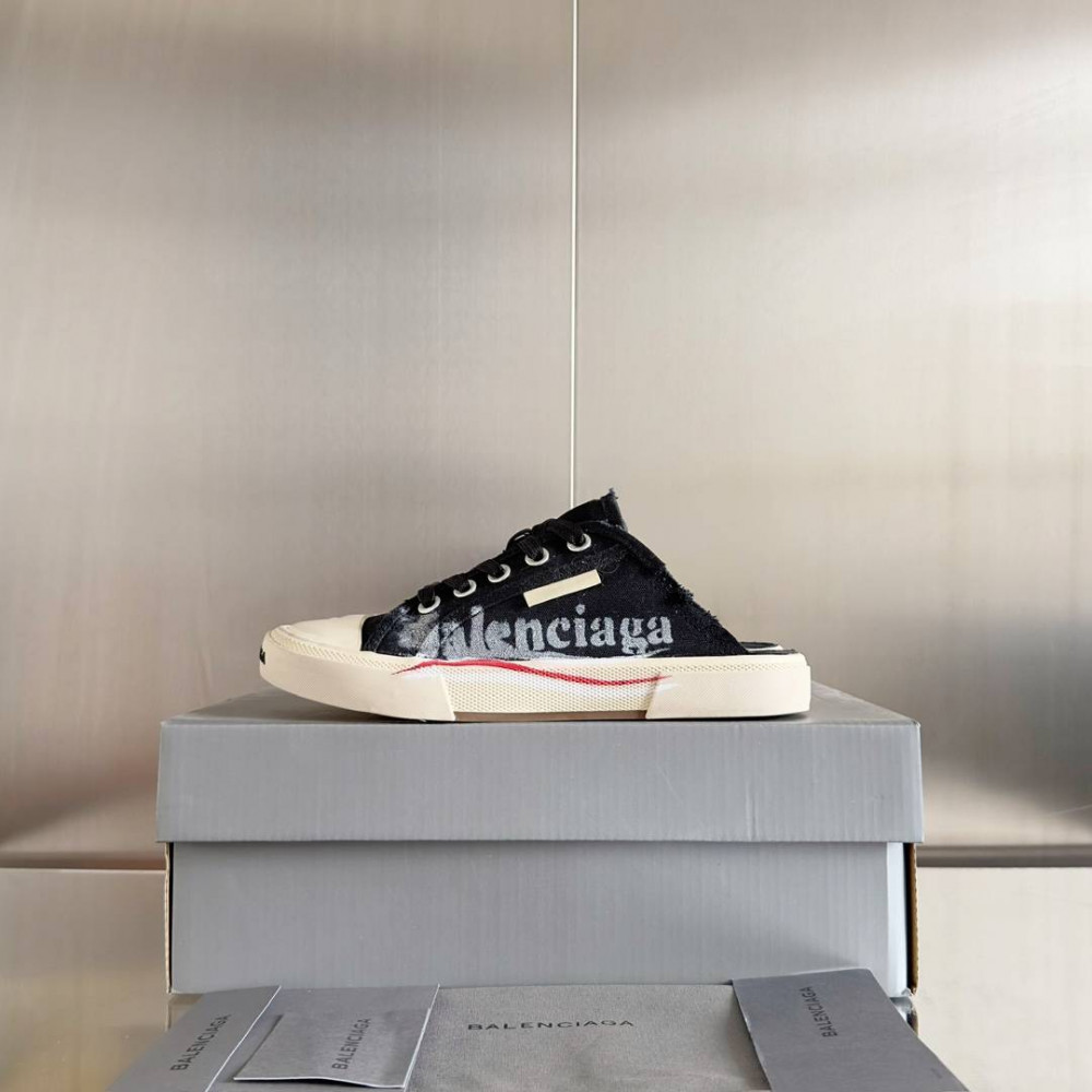 Balenciaga Paris
