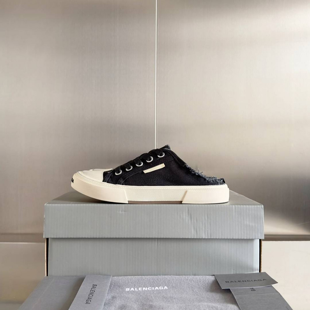 Balenciaga Paris