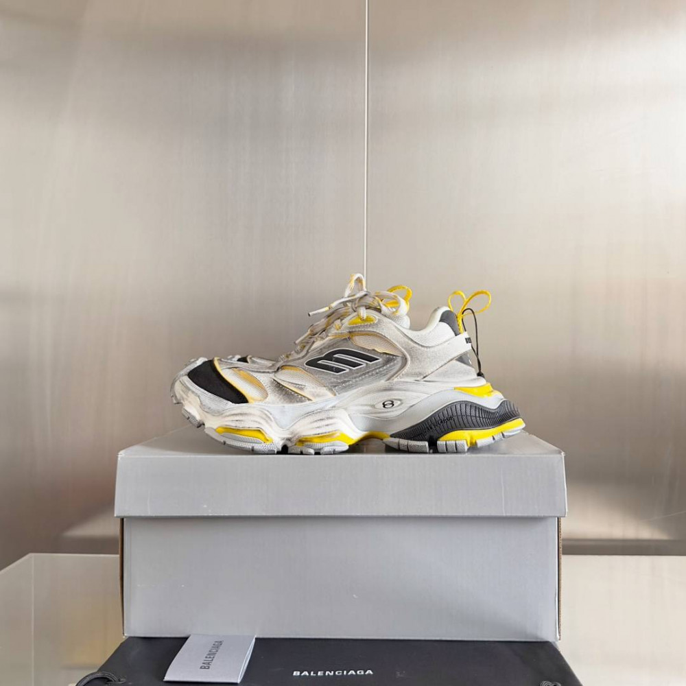 Balenciaga Cargo