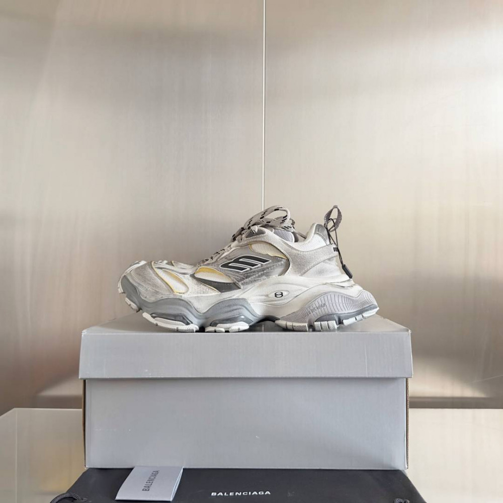 Balenciaga Cargo