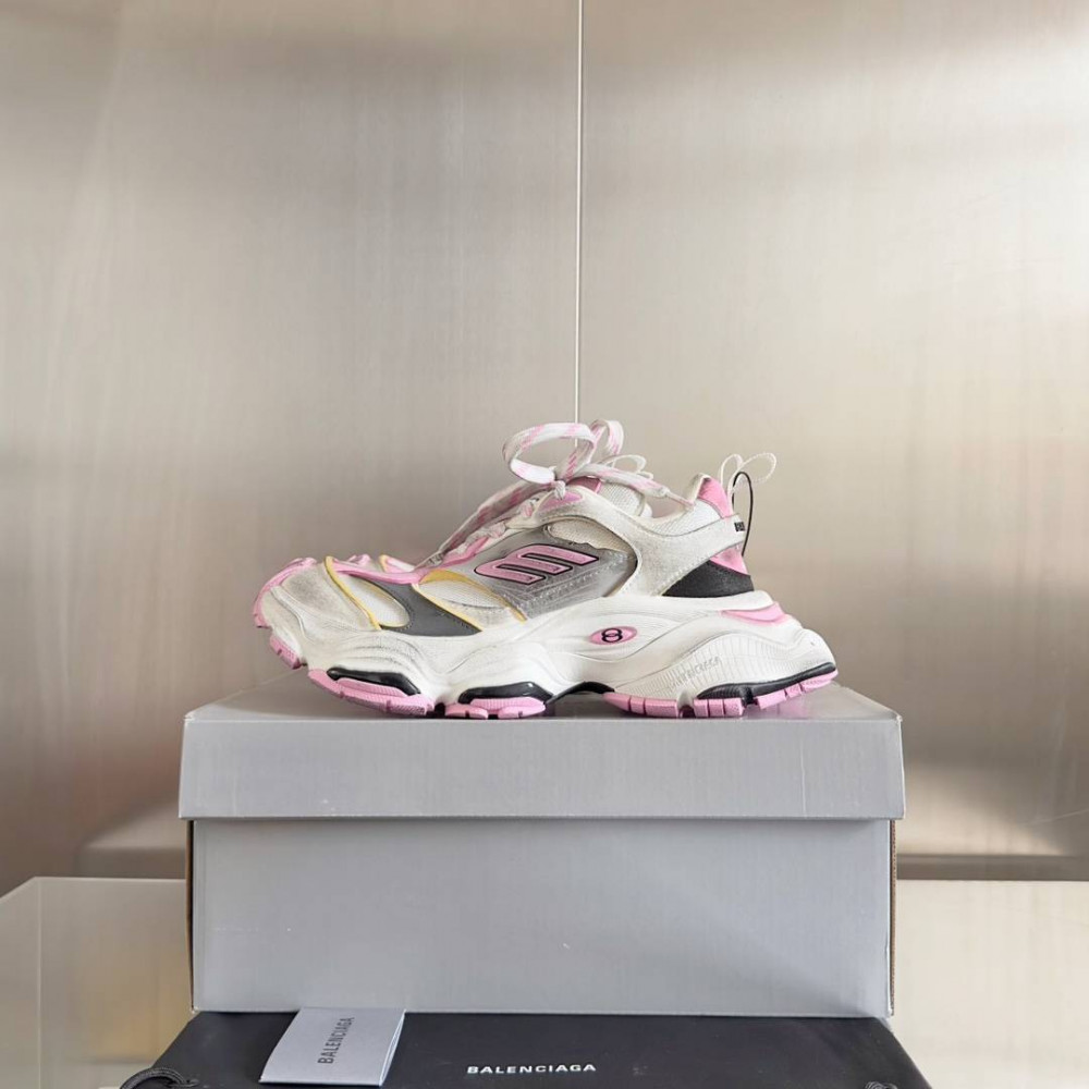 Balenciaga Cargo