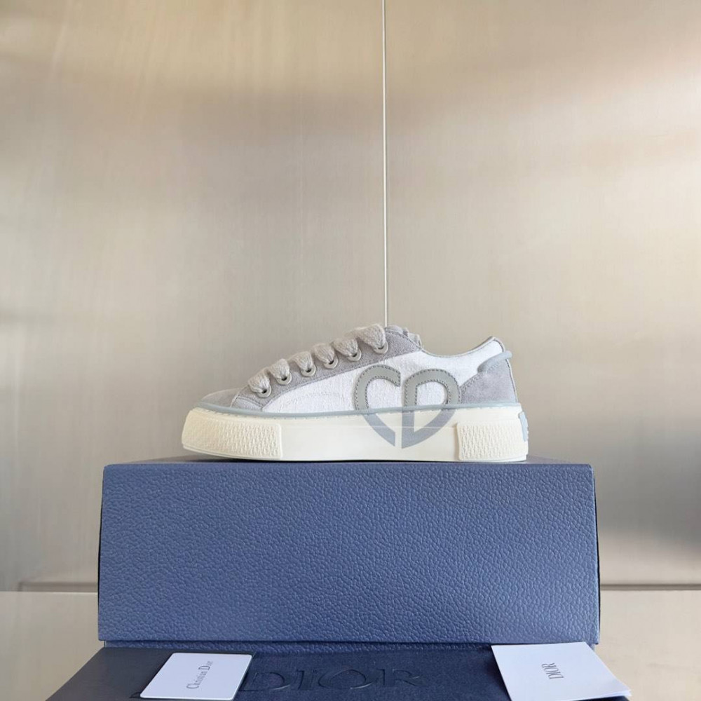 Dior B33