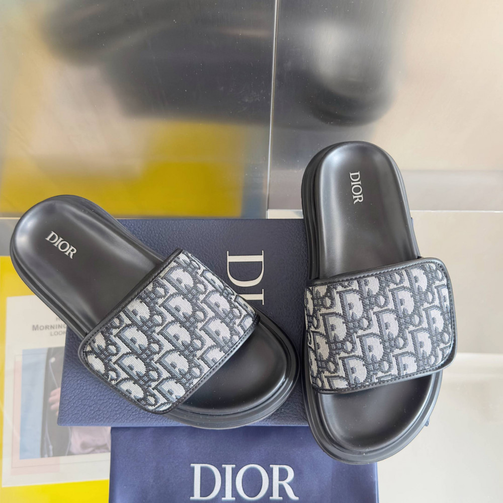 Dior Aqua Slippers