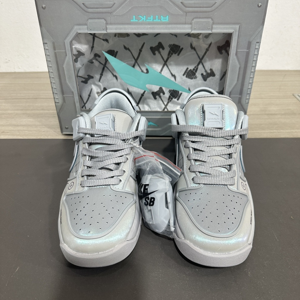 Nike x RTFKT Clone x Dunk Genesis Low 'White Silver'